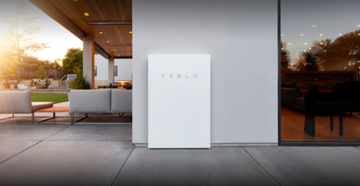 Image showing the tesla powerwall 3 battery in a domestic setting